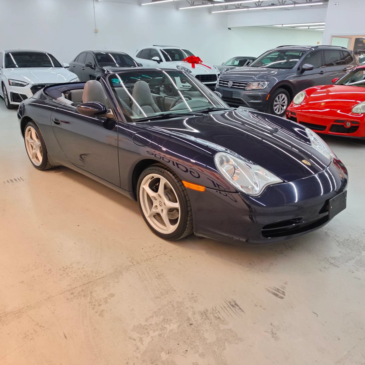 Used 2004 Porsche 911 Carrera 4 AWD/4WD image 7