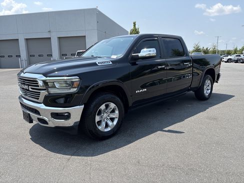 Used 2022 RAM 1500 Laramie AWD/4WD image 5