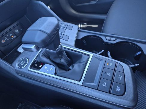 New 2026 Kia Sportage X-Line image 23