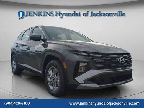 Used 2026 Hyundai Tucson SE image 14