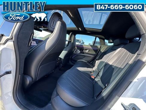 Used 2023 Mercedes-Benz EQS 580 4MATIC Sedan image 14