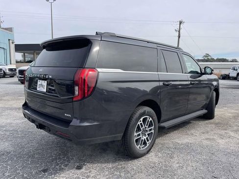 New 2026 Ford Expedition Max Active image 3