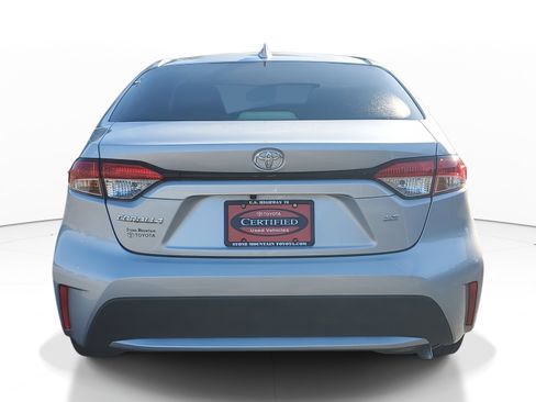 Used 2021 Toyota Corolla LE image 5