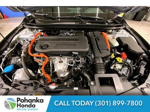 Used 2025 Honda Accord Sport image 19