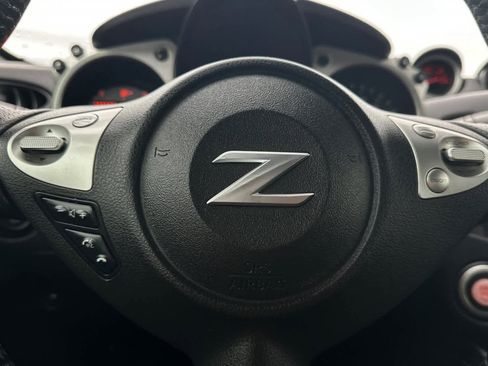Used 2016 Nissan 370Z Coupe image 25