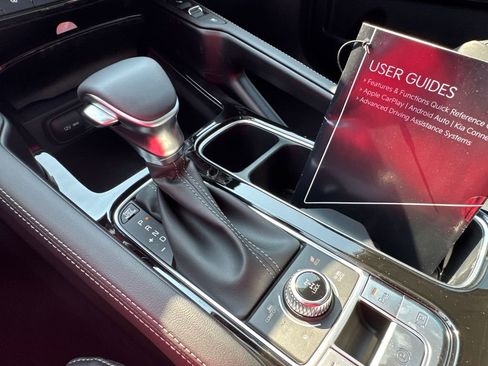 New 2025 Kia Telluride SX w/ SX Captain's Chair Package image 32