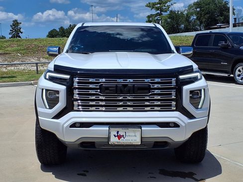 Used 2023 GMC Canyon Denali AWD/4WD image 4