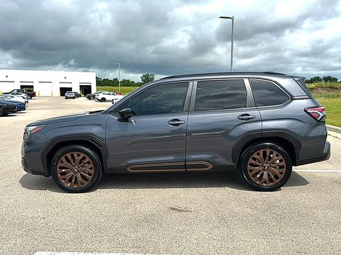 Used 2025 Subaru Forester Sport AWD/4WD image 5