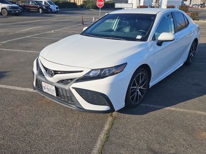 Used 2021 Toyota Camry SE