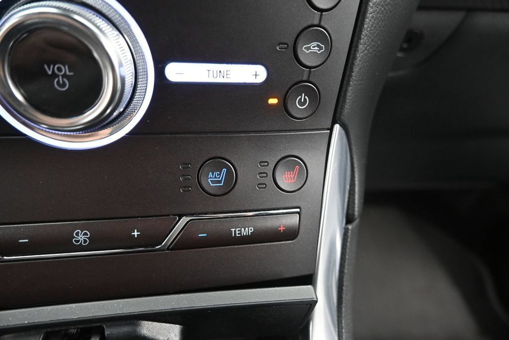 Used 2020 Ford Edge ST w/ Equipment Group 401A AWD/4WD image 32