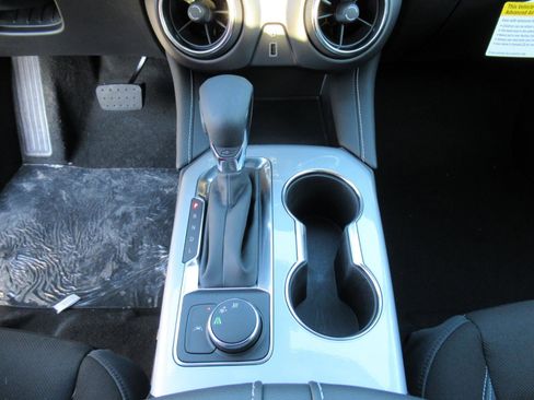 New 2025 Chevrolet Blazer LT image 20