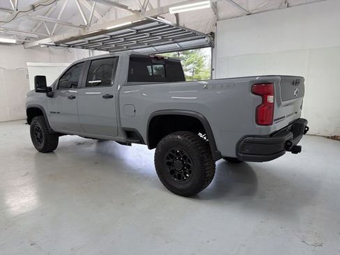 Certified 2024 Chevrolet Silverado 2500 ZR2 w/ ZR2 Bison Edition image 7