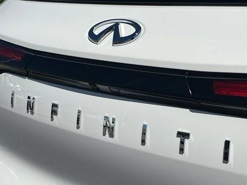 Used 2023 INFINITI QX60 Pure AWD/4WD image 34