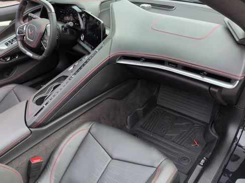 Used 2024 Chevrolet Corvette Z06 w/ Z07 Performance Package image 37