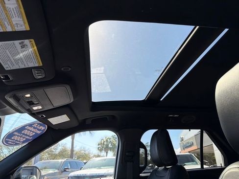 Used 2024 Ford Explorer ST w/ Equipment Group 401A image 25