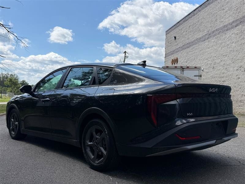 Used 2025 Kia K4 FWD image 5