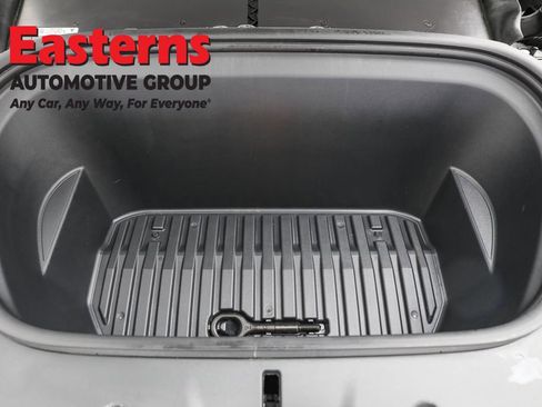 Used 2021 Tesla Model Y Long Range image 7