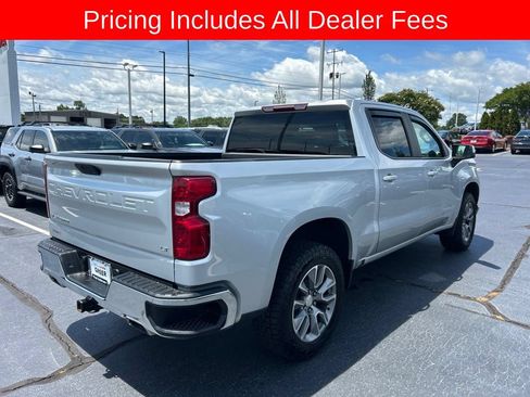 Used 2021 Chevrolet Silverado 1500 LT AWD/4WD image 19