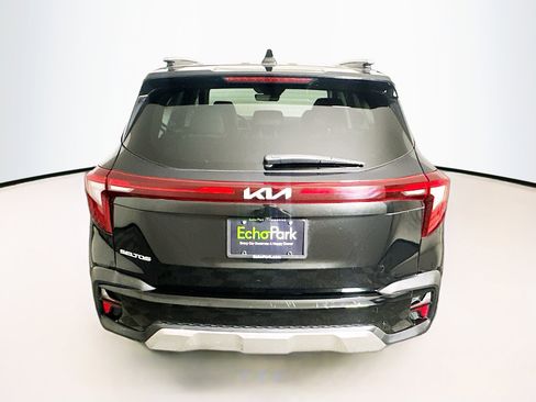 Used 2025 Kia Seltos S image 7