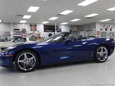 Used 2006 Chevrolet Corvette Convertible image 3
