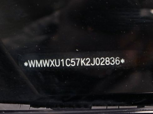 Used 2019 MINI Cooper 4-Door Hardtop w/ Signature Upholstery Package image 37