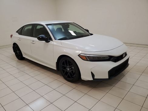 Certified 2025 Honda Civic Sport image 22