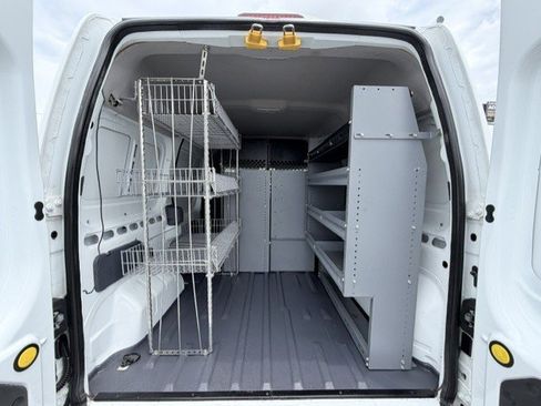 Used 2013 Ford Transit Connect XL FWD image 13