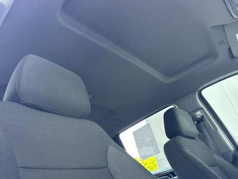 Used 2023 GMC Sierra 1500 Elevation image 18