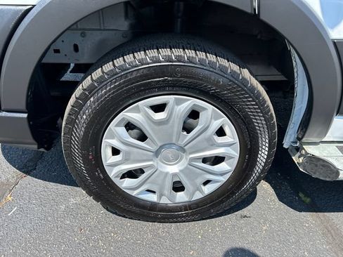 Used 2025 Ford Transit 250 Low Roof w/ Exterior Upgrade Package RWD image 8