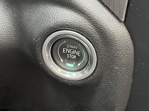 Used 2020 GMC Sierra 3500 Denali w/ Denali Ultimate Package image 14