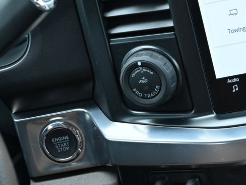 Used 2025 Ford F250 King Ranch w/ Chrome Package AWD/4WD image 27