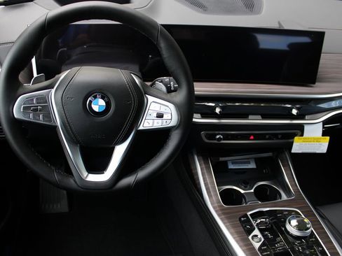 New 2026 BMW X7 xDrive40i w/ Executive Package image 10