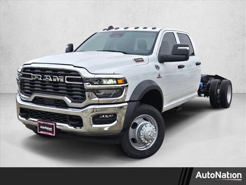 New 2026 RAM 5500 Tradesman w/ Chrome Appearance Group image 1