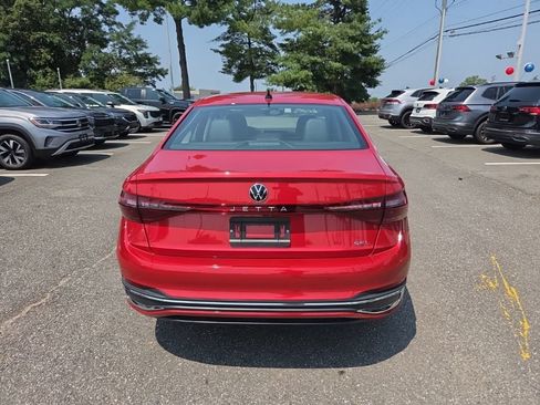 Certified 2026 Volkswagen Jetta SEL FWD image 7