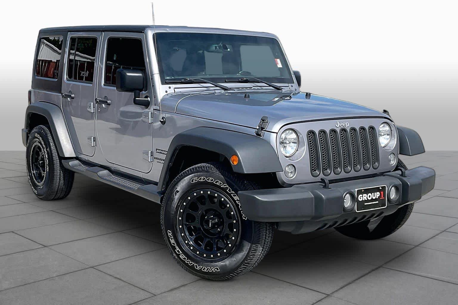 Used 2017 Jeep Wrangler Unlimited Sport w/ Quick Order Package 24S AWD/4WD image 3