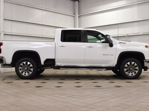 New 2026 Chevrolet Silverado 2500 LT w/ All Star Edition image 9