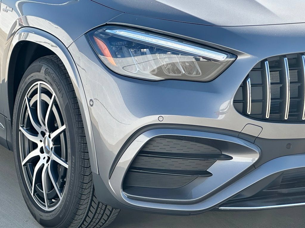 Used 2025 Mercedes-Benz GLA 35 AMG 4MATIC image 3