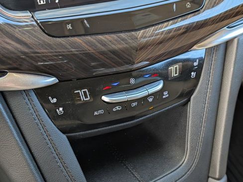 Certified 2024 Cadillac XT6 Sport w/ Platinum Package image 30