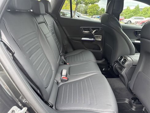 New 2026 Mercedes-Benz GLC 300 4MATIC image 17