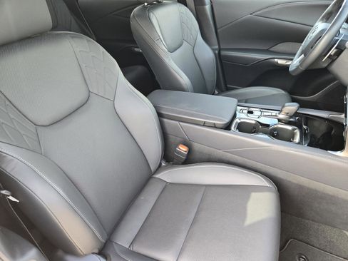 Used 2023 Lexus RX 350 FWD w/ Cold Area Package image 38