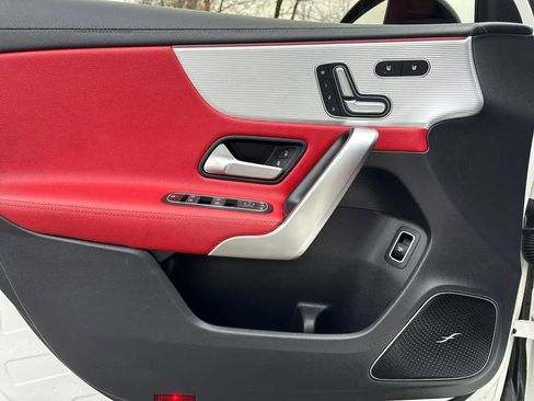 Used 2021 Mercedes-Benz A 220 4MATIC image 26