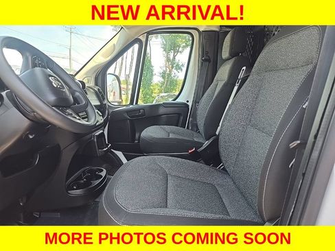 Used 2025 RAM ProMaster 2500 w/ U-Haul Equipment Group FWD image 8