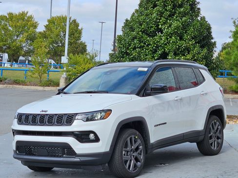 New 2026 Jeep Compass Limited image 3