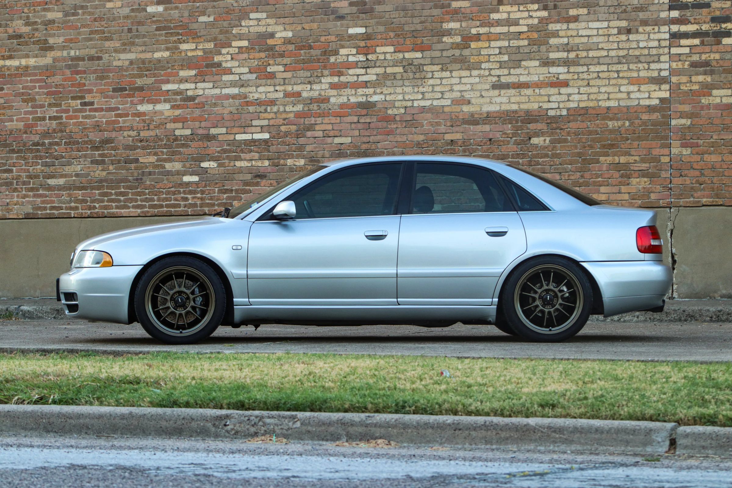 Used 2000 Audi S4 Sedan AWD/4WD image 5
