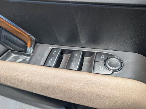 New 2026 GMC Canyon Denali AWD/4WD image 31