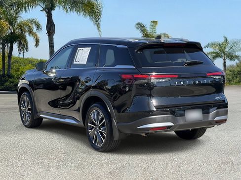 Certified 2026 INFINITI QX60 Luxe FWD image 3