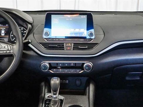 New 2025 Nissan Altima 2.5 S image 9