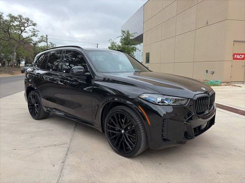 Used 2025 BMW X5 xDrive40i w/ M Sport Package image 5