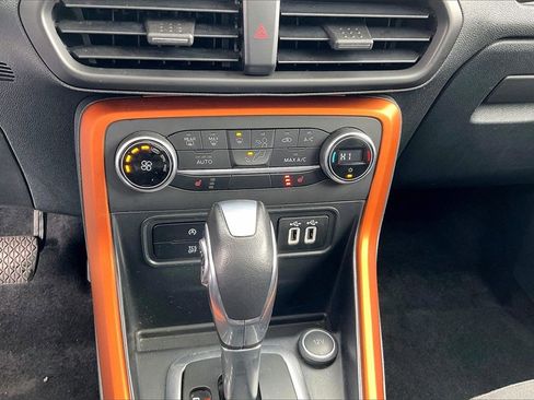 Used 2021 Ford EcoSport SE w/ SE Convenience Package image 33