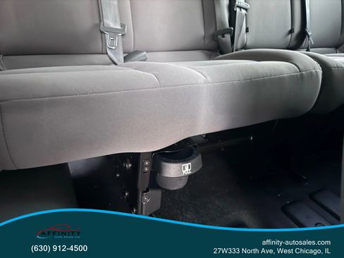 Used 2020 Nissan NV 3500 S image 17